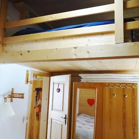 Kristall By Interhome Apartamento Zweisimmen